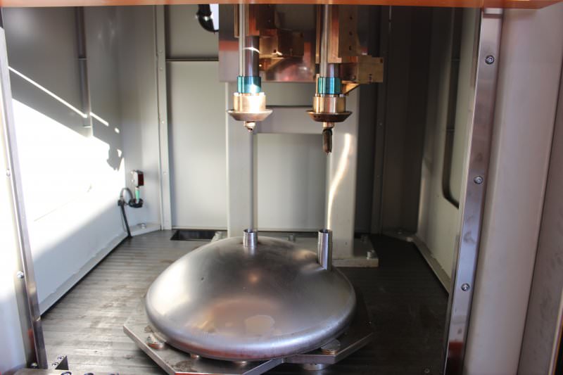 Gema Elettromeccanica Srl - ISOLE DI SALDATURA DI TUBI E FLANGE SU CALOTTE PER CALDAIE DI SCALDABAGNI