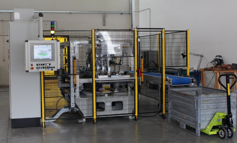 Gema Elettromeccanica Srl - Impianto automatico per la lavorazione di resistenze elettriche 
